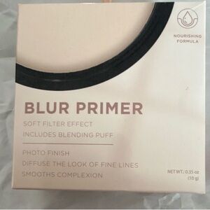 Blur Primer with Blending Puff - Cream